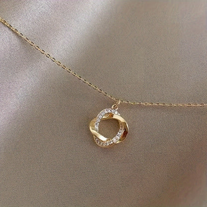 Elegant Golden Pendant Necklace with Faux Diamonds